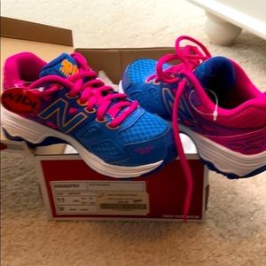 New Balance Girls Shoes
